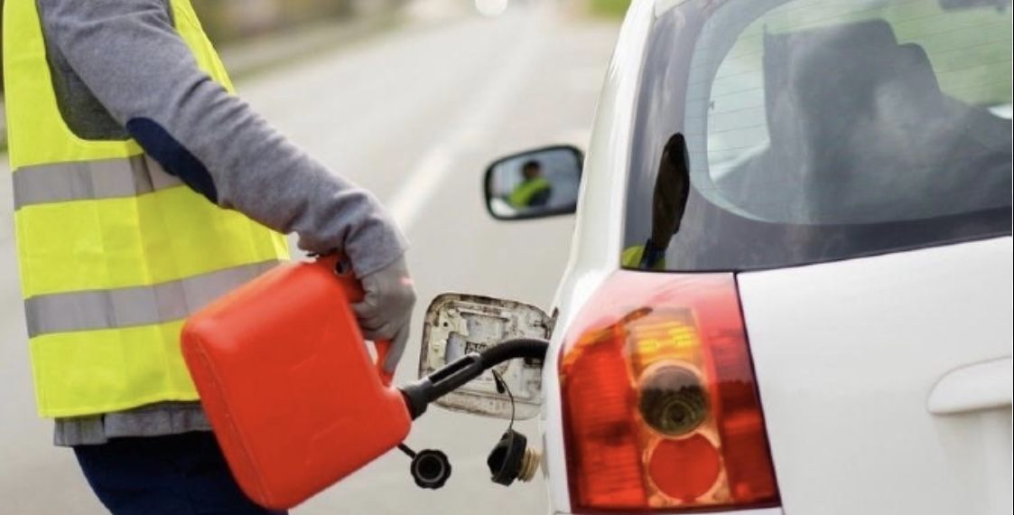Roadside fuel delivery into a car